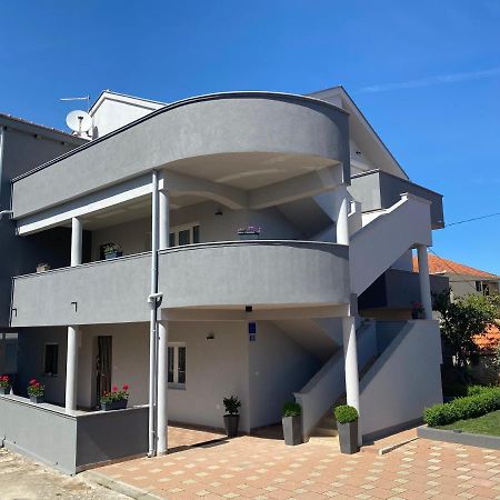 Apartments Nada Sukošan Exterior foto